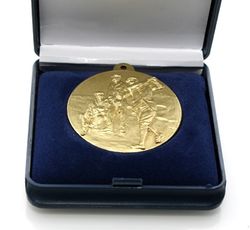 Medalj M7003 storlek 70 mm, golf herr