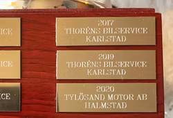 Graverad skylt till vandringspris, standardstorlek