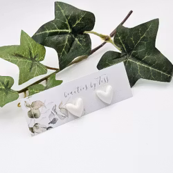 Vita skimrande hjärtan