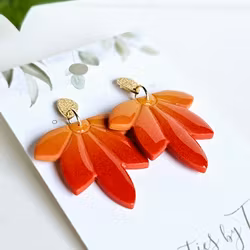 Höstlöv i roströd ombre