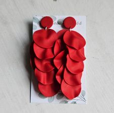 Röda blad i fem nivåer