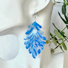 Stora blå boho-löv