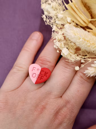 F*CK OFF, ring