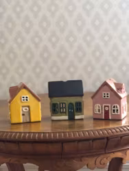 Ljuslykta Nyhavn Mini Hus gult