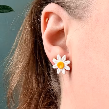 Daisies studs