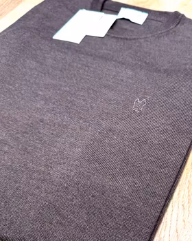 Crewneck stickad merino brown