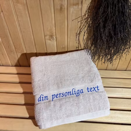 Gästhandduk 30x50 cm, välj din personliga text. Finns i flera färger