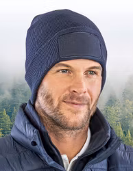 Resirkulert dobbeltstrikket lue