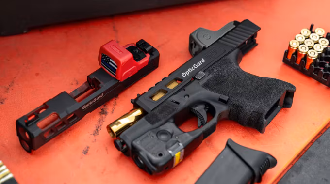 OpticGard - Scope Cover for Vortex® Defender-CCW - Passion Red