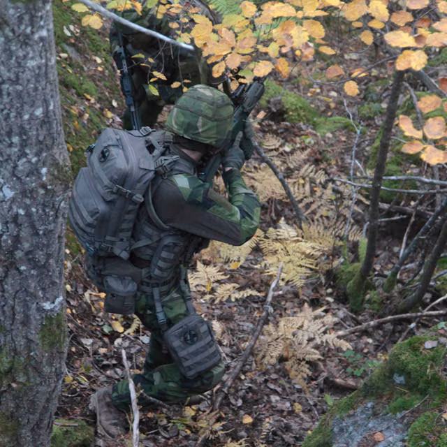 Snigel - 30L Specialistryggsäck -14 - Black