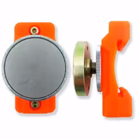 Guga Ribas - Lateral Magnetic Pouch - Orange