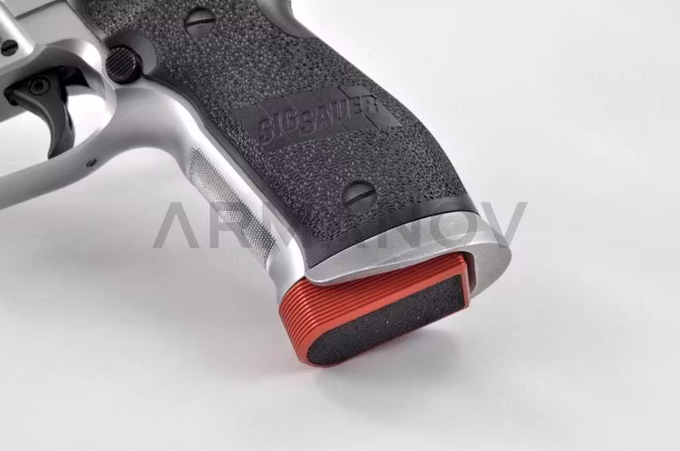 Armanov - Magazine Base Pad for Sig Sauer P226, X-Five, LDC +2RND – MAXXXGRIP