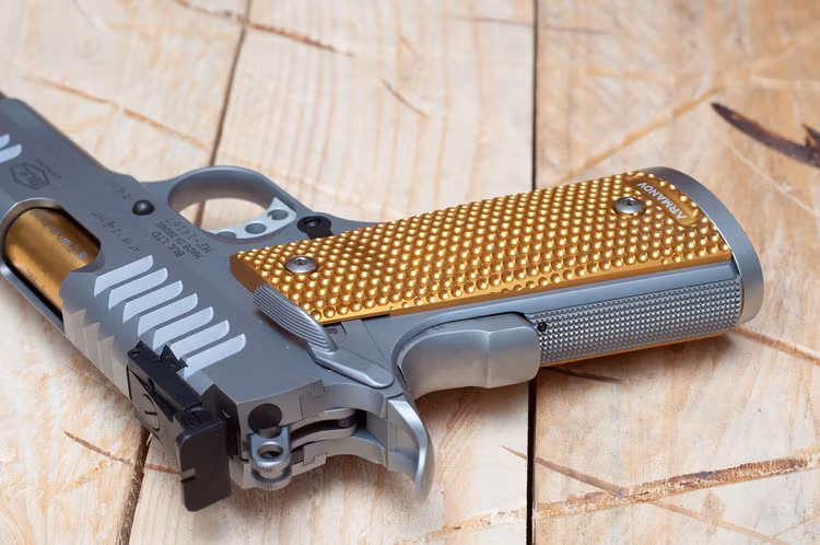 Armanov - SpidErgo Pistol Grips for 1911 pistols