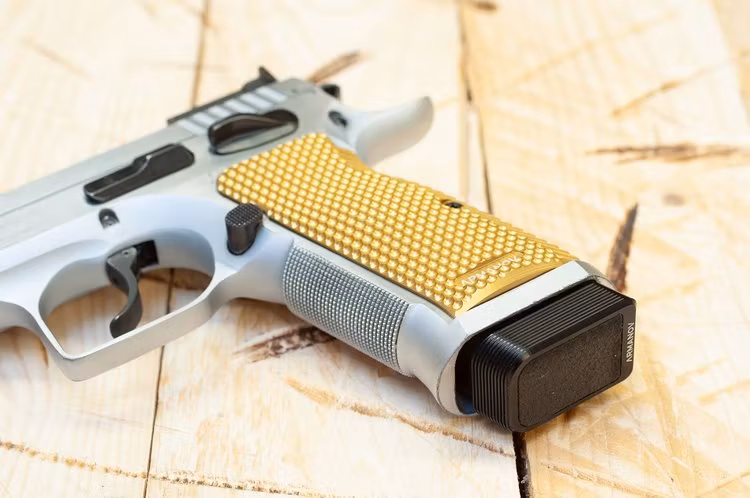 Armanov - SpidErgo Pistol Grips for Tanfoglio