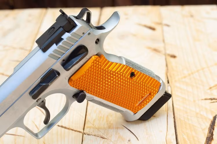Armanov - SpidErgo Pistol Grips for Tanfoglio