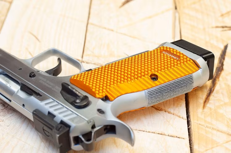 Armanov - SpidErgo Pistol Grips for Tanfoglio