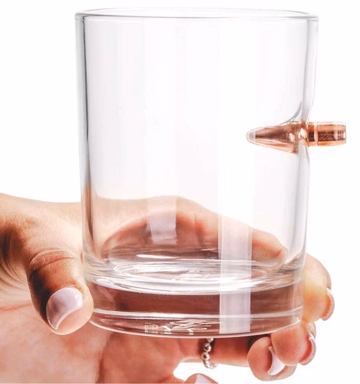 Lucky Shot - Bullet rocks glass .308 win, 30 cl