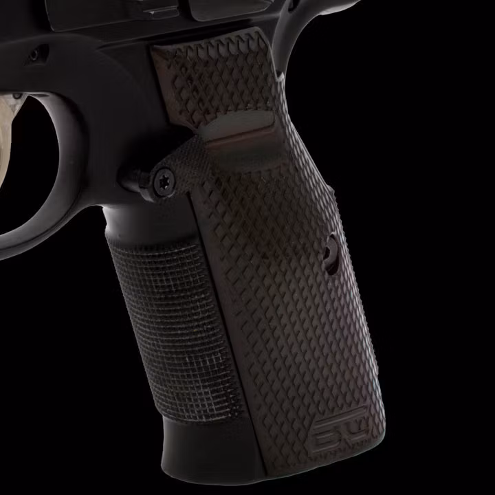 Boss - CZ Shadow 2 Grips - Brass