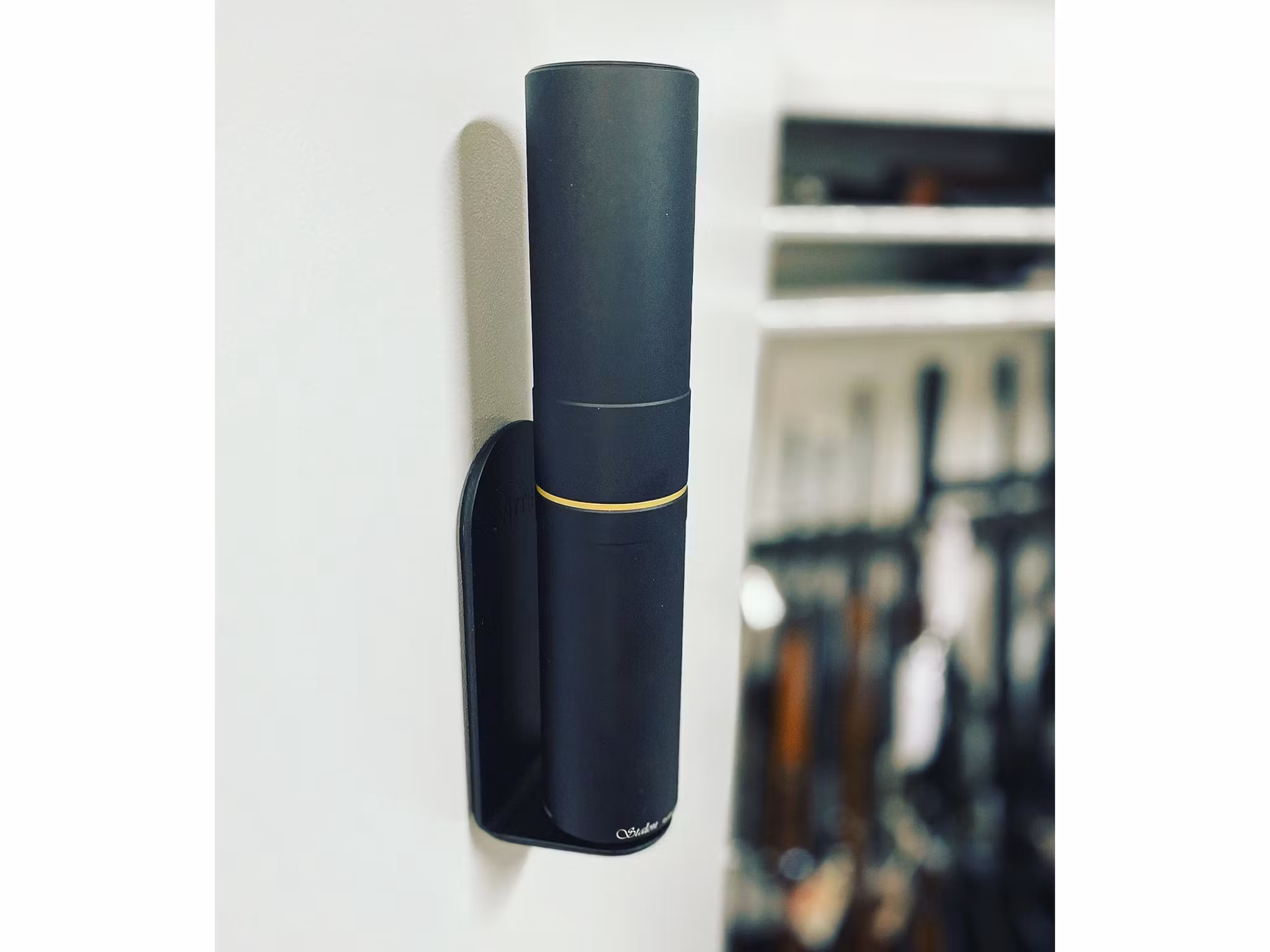 Gungnir – Magnetic Silencer mount