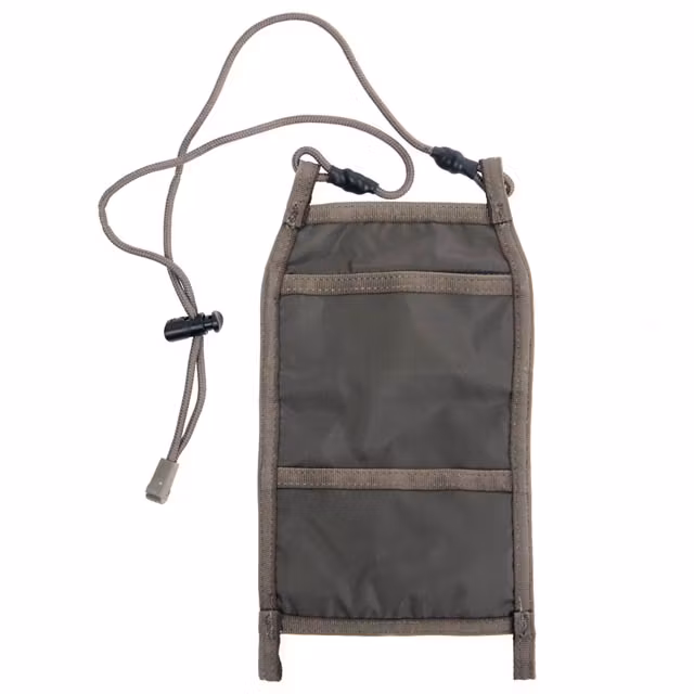 Snigel -  Badge Holder -16