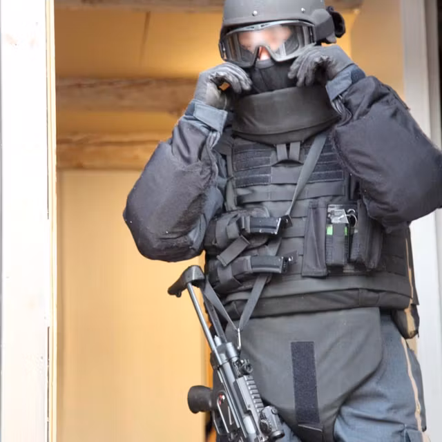 Snigel - SMG magazine pouch -14, MP5 - Black