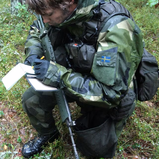 Snigel - Medium Notebook cover 2.0 - Black