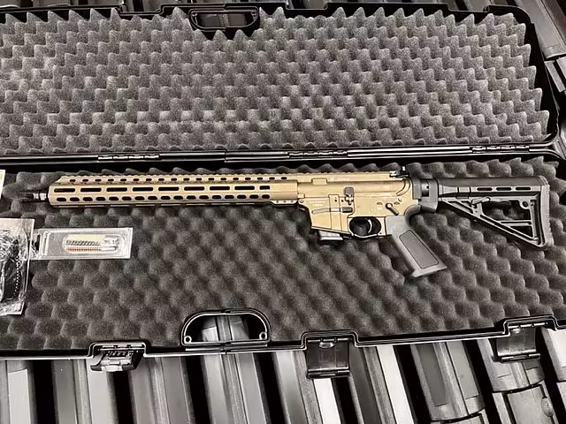 Schmeisser - AR15-9 - M5FL - 16,75" - 9mm - Bronze