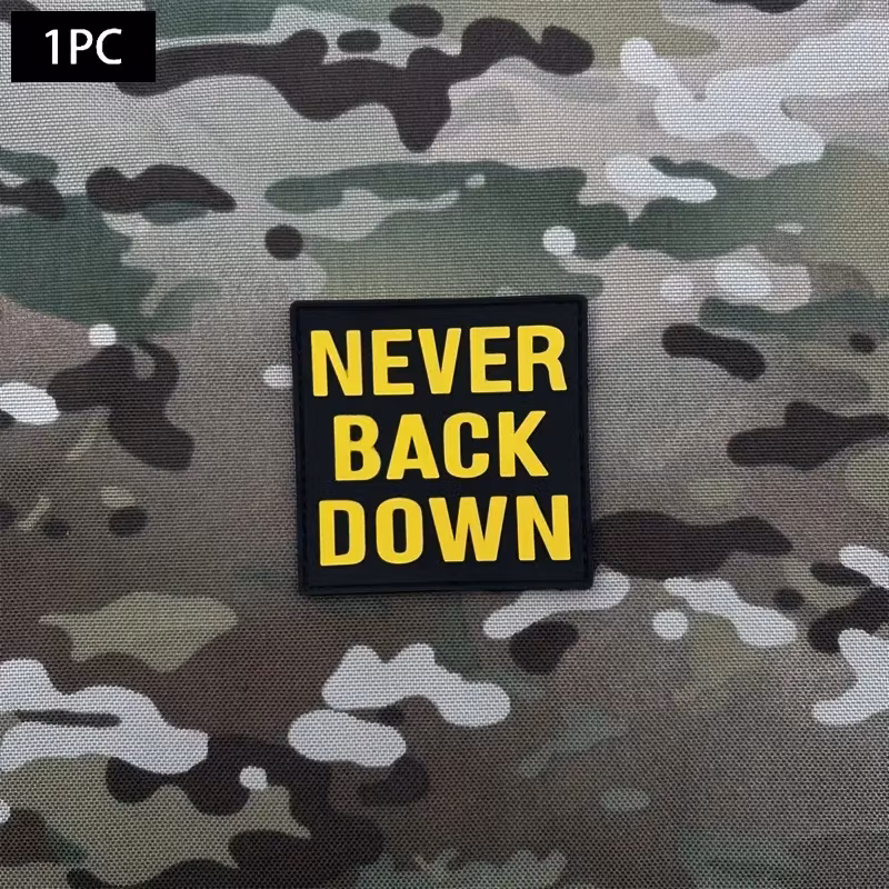 Never back down - Gul - Patch - PVC