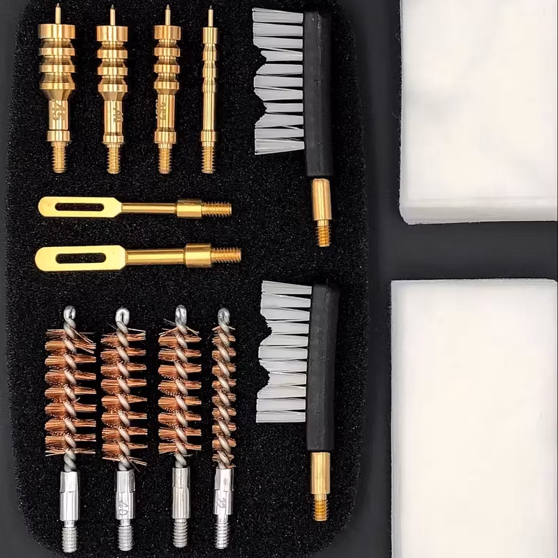 RangeMaster - 16-delars universellt rengöringskit för pistol