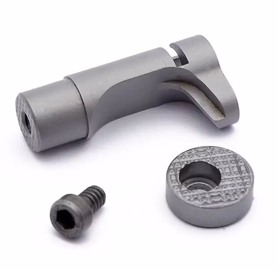 Eemann Tech - Magazine Catch with Extended Button for 1911 - Silver