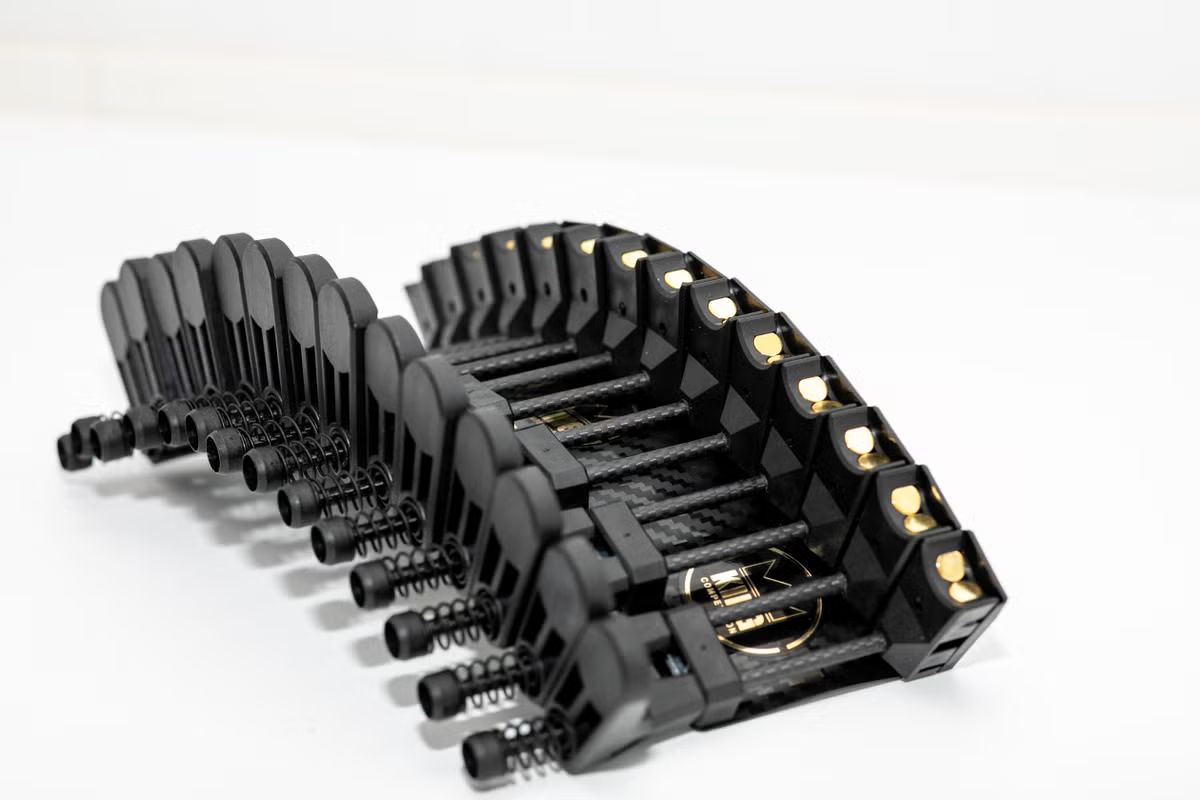 King Competition - Carbon 28