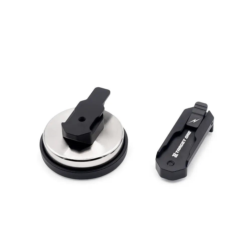 Target One - Magnetic Magazine Pouch with Quick Detach System