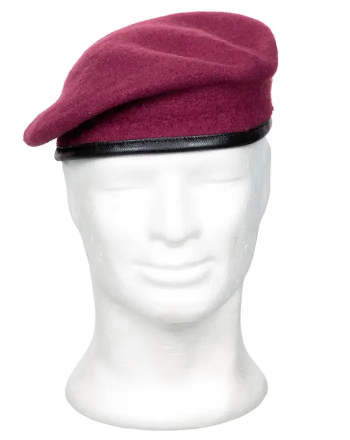 MFH - Commando Basker - Vinröd