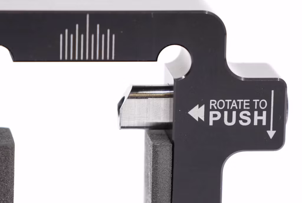 Armanov - Universal Rear Sight Pusher | w/o Inserts