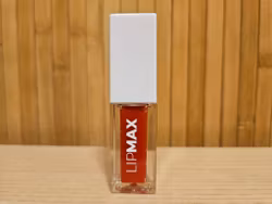 LipMax