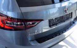 Superb III Combi - beskyttelsespanel for bakre støtfanger