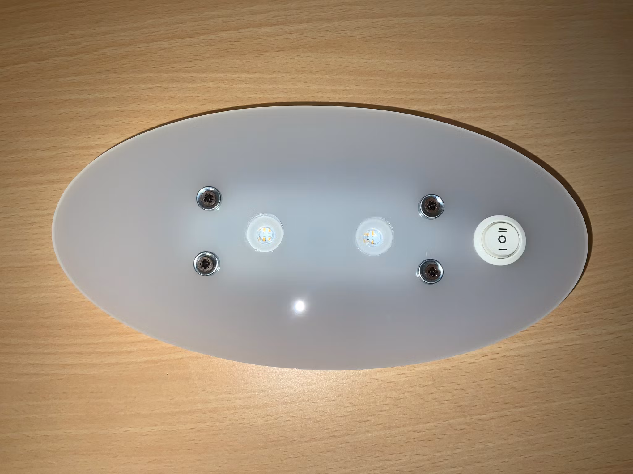 Lampe tak, LED oval