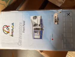 Front Caravanstore 440