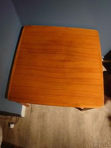 Hjørnebord i Teak.