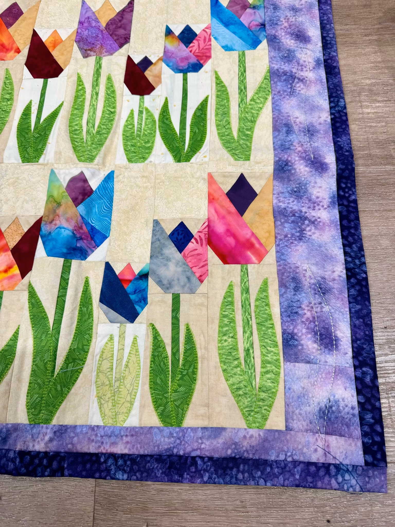 Veggteppe med Tulipaner