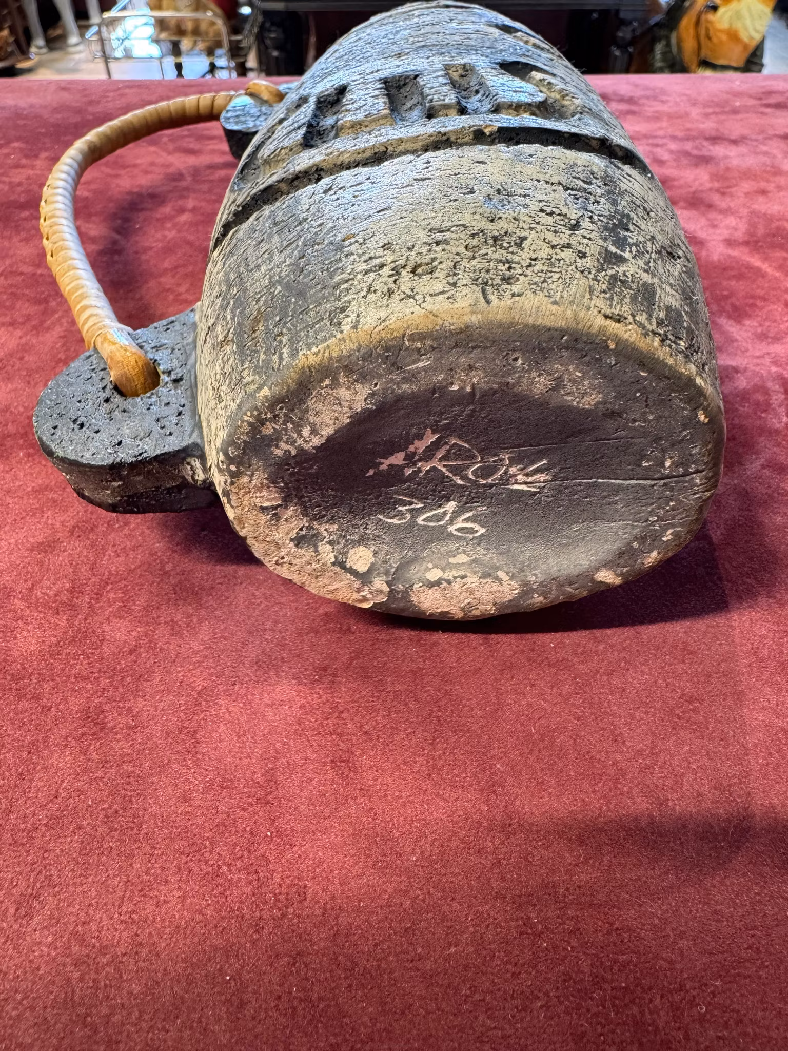 Viking «Saga Vase  fra Arol keramikk i Halden