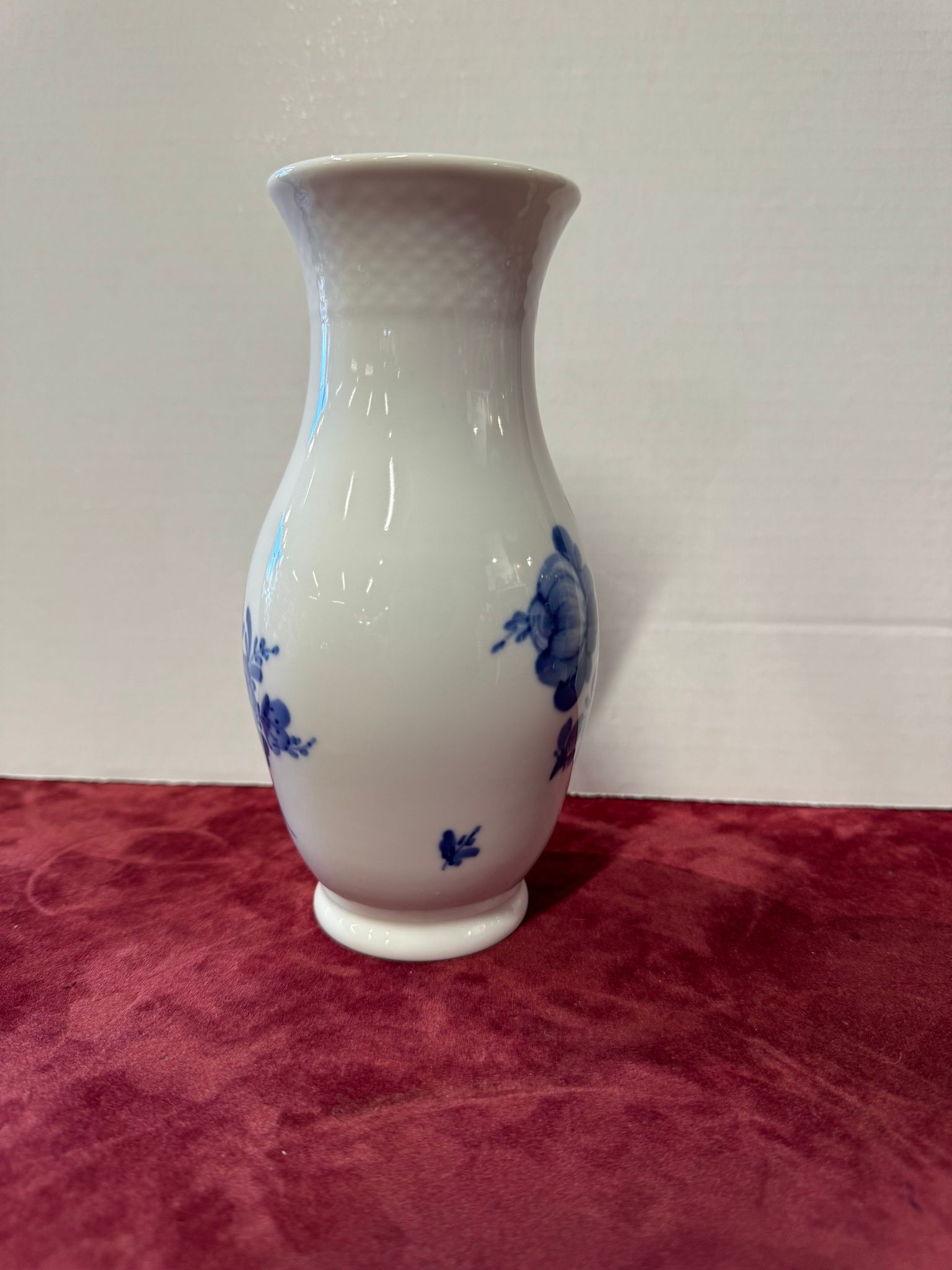 Royal Copenhagen «Blå Blomst» Vase