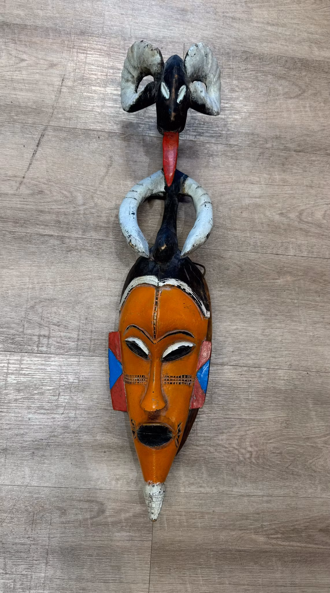 Maske 1800-tallet fra Elfenbenskysten