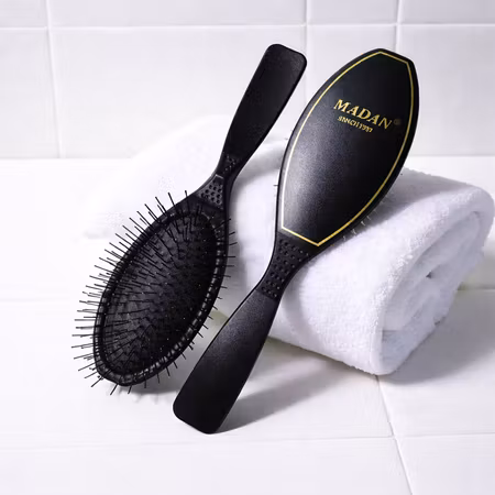 MADAN - Pin Brush Medium BLACK