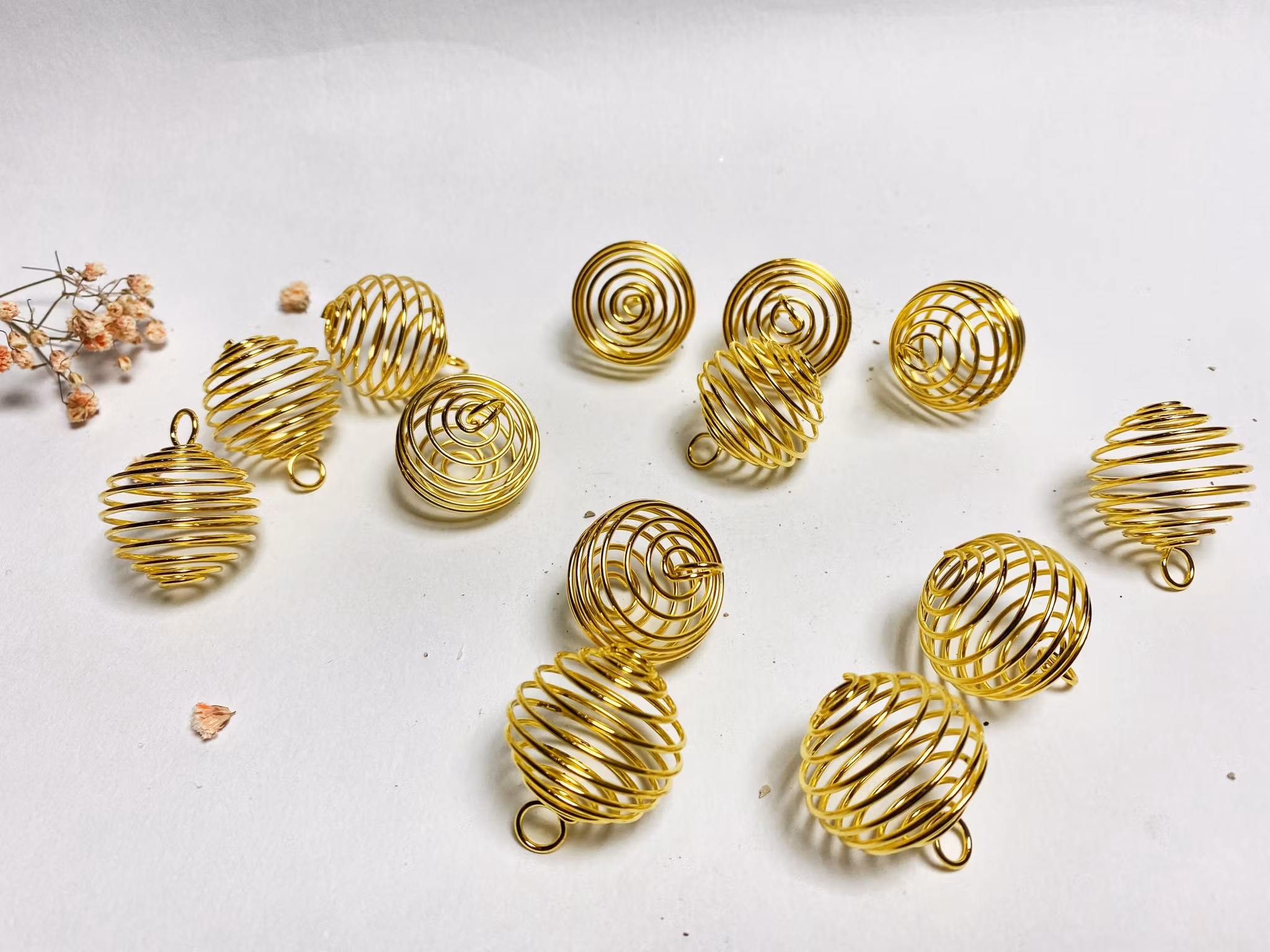 Stenbur, 28,5x25mm guld