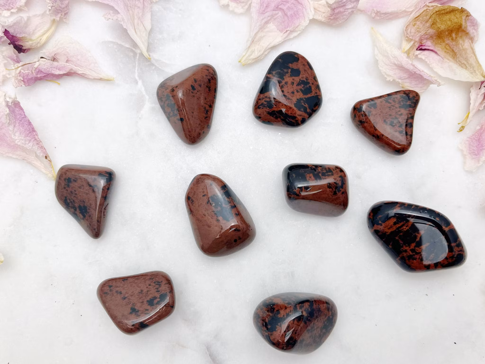 Obsidian, Mahogny Trumlade