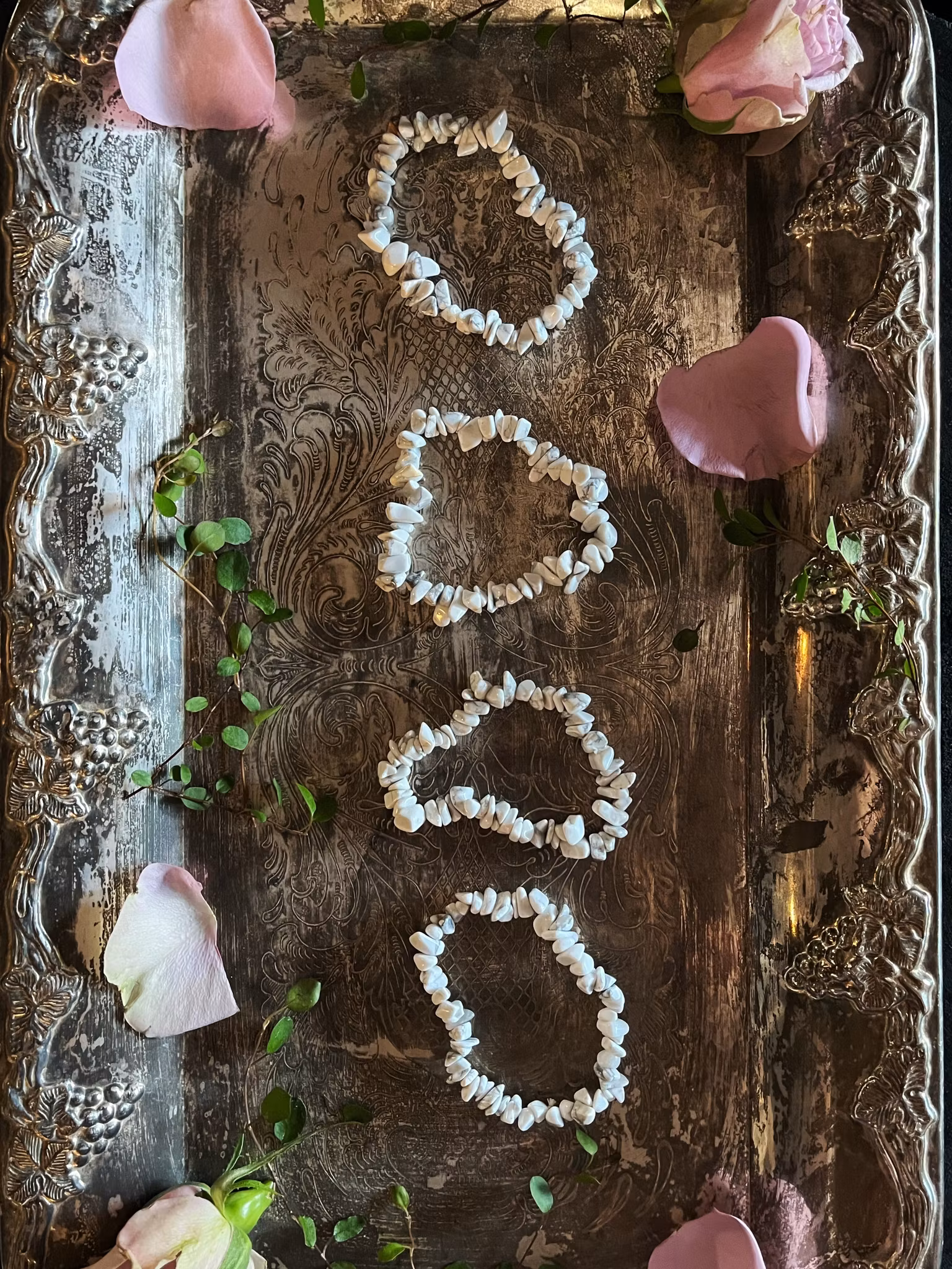 Howlit, armband chips