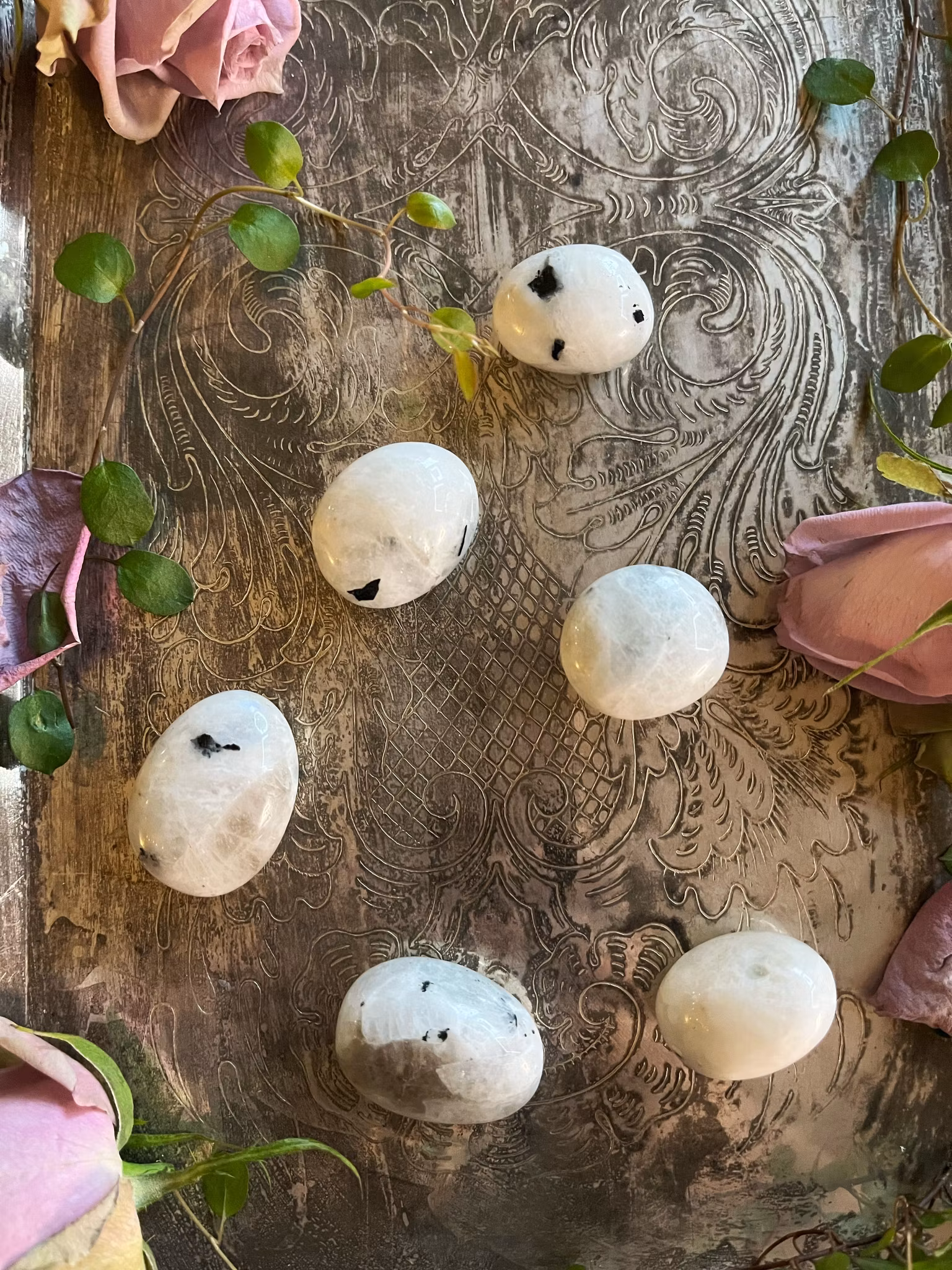 Månsten, vit cuddle stone