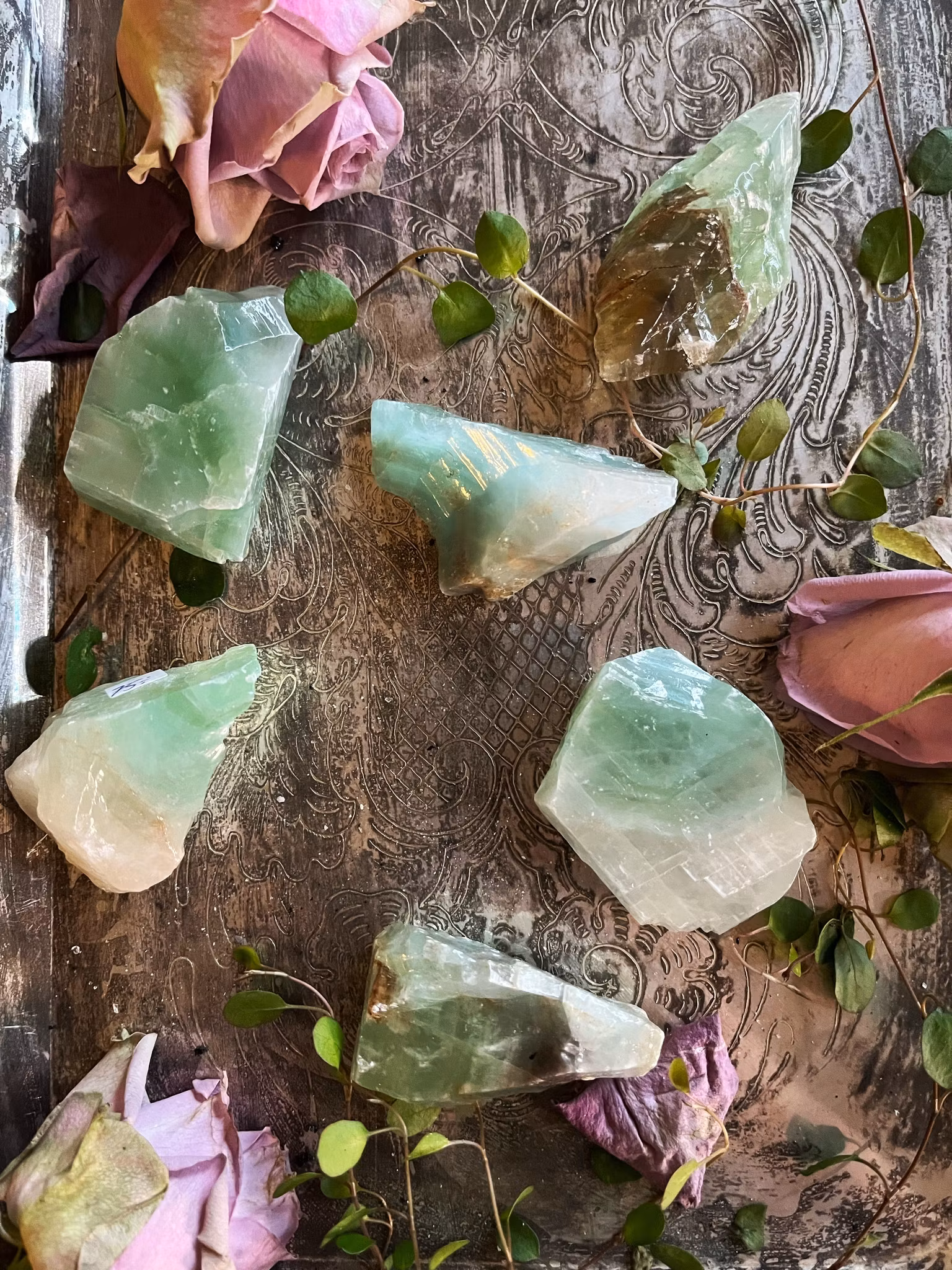 Grön kalcit rå mellan  AA