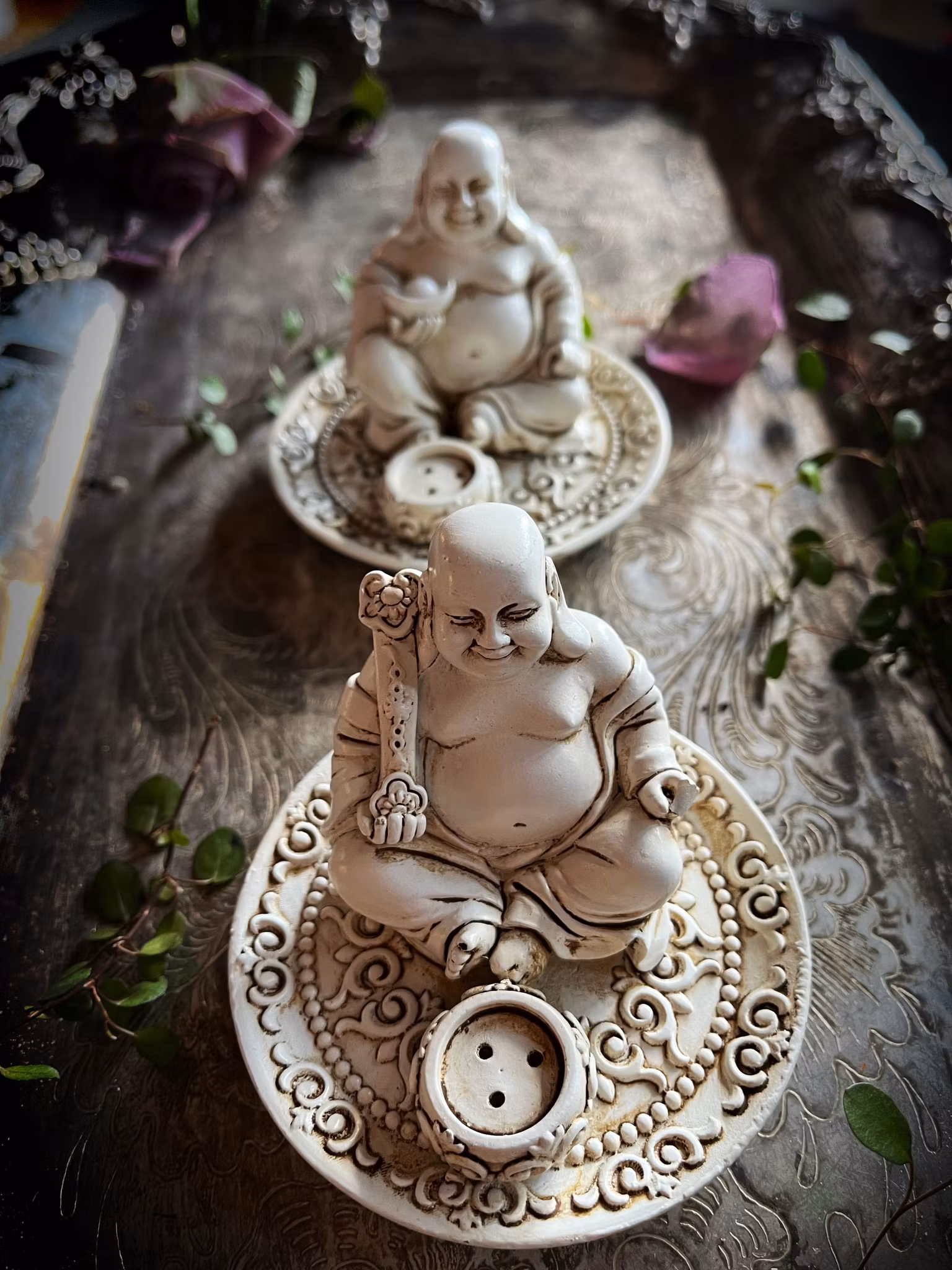 Rökelsehållare, happy Buddha Vit